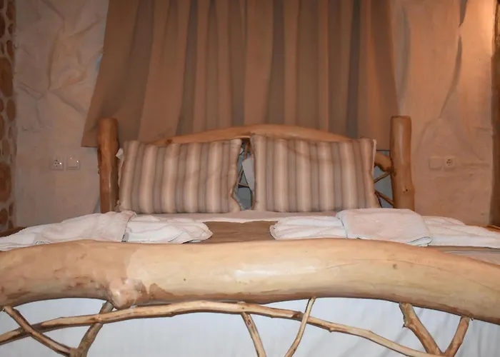 The Flintstones House Daire